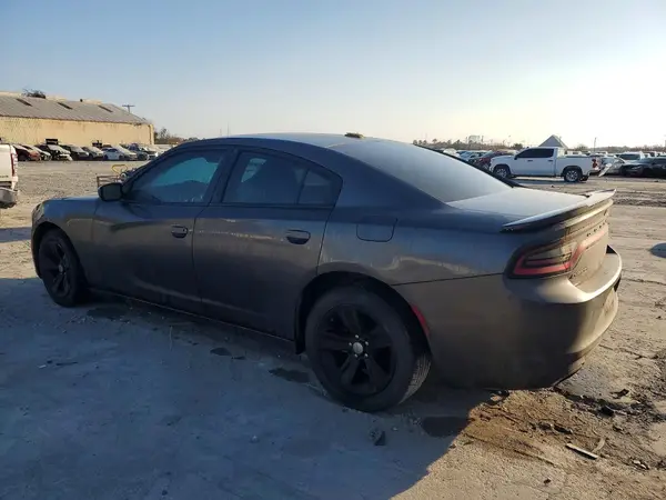 2C3CDXHG9JH150220 2018 DODGE CHARGER - Image 2