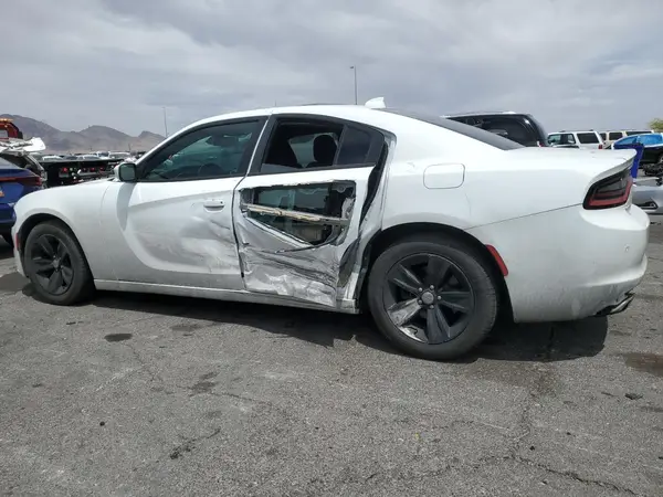 2C3CDXHG9JH166451 2018 DODGE CHARGER - Image 2