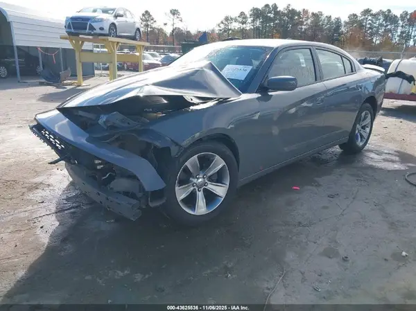 2C3CDXHG9JH169267 2018 DODGE CHARGER - Image 2