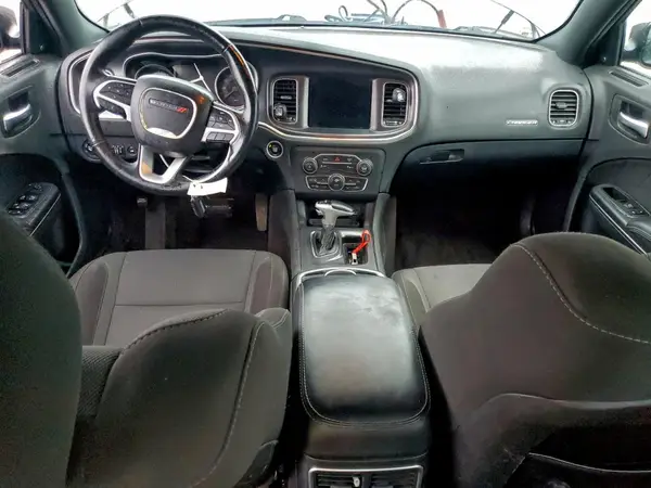2C3CDXHG9JH176090 2018 DODGE CHARGER - Image 8