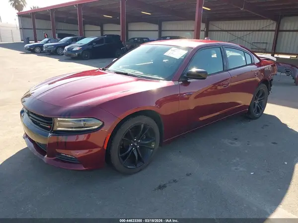 2C3CDXHG9JH192211 2018 DODGE CHARGER - Image 2