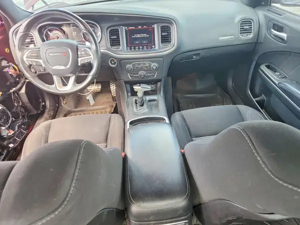 2C3CDXHG9JH207208 2018 DODGE CHARGER - Image 8