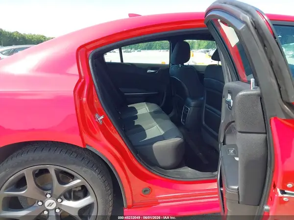 2C3CDXHG9JH238779 2018 DODGE CHARGER - Image 8