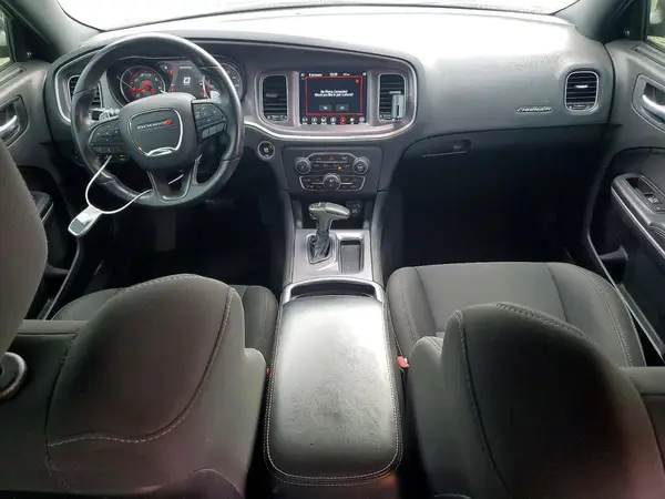 2C3CDXHG9KH526299 2019 DODGE CHARGER - Image 8