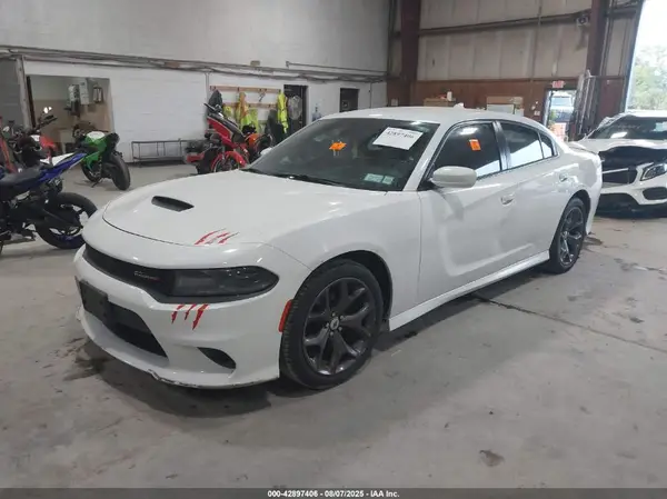 2C3CDXHG9KH526643 2019 DODGE CHARGER - Image 2