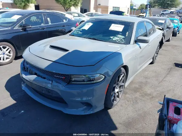 2C3CDXHG9KH544849 2019 DODGE CHARGER - Image 2