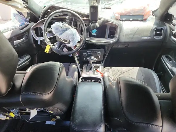 2C3CDXHG9KH572943 2019 DODGE CHARGER - Image 8