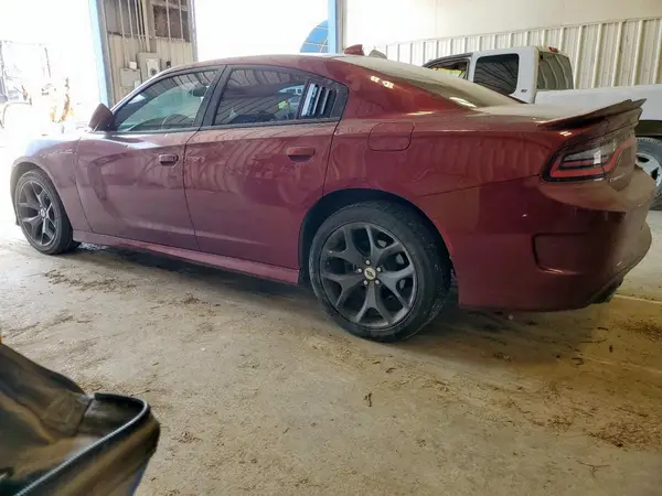 2C3CDXHG9KH583926 2019 DODGE CHARGER - Image 2