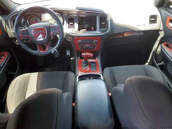 2C3CDXHG9KH585076 2019 DODGE CHARGER - Image 8