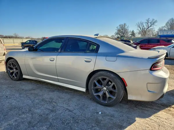 2C3CDXHG9KH598927 2019 DODGE CHARGER - Image 2