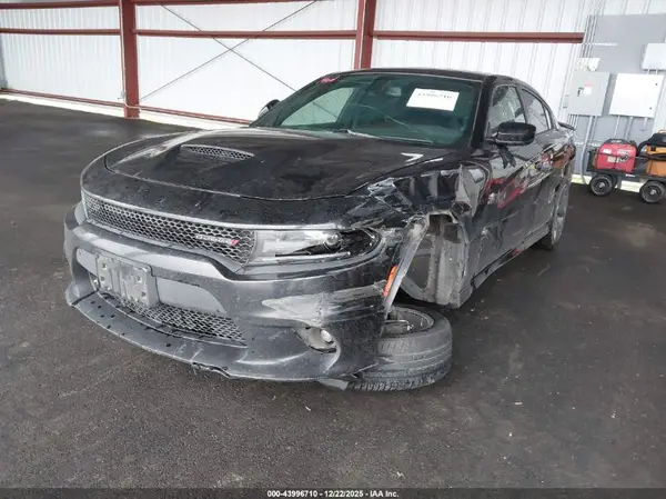 2C3CDXHG9KH673691 2019 DODGE CHARGER - Image 2