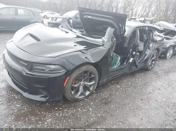 2C3CDXHG9KH680804 2019 DODGE CHARGER - Image 2