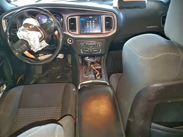 2C3CDXHG9KH681175 2019 DODGE CHARGER - Image 8
