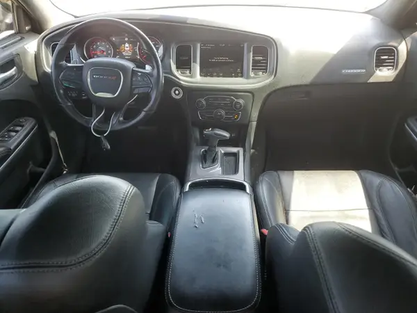 2C3CDXHG9KH686330 2019 DODGE CHARGER - Image 8