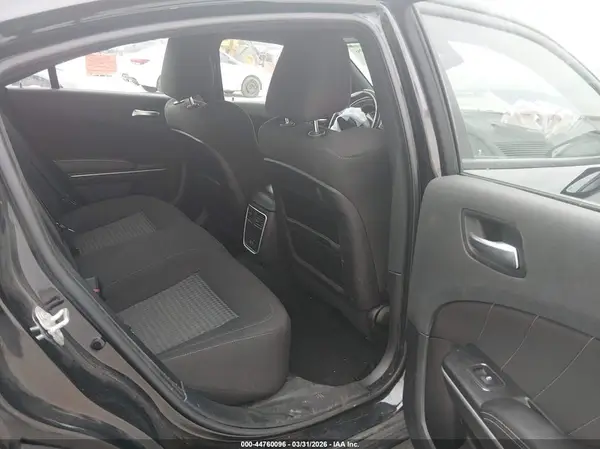 2C3CDXHG9PH575509 2023 DODGE CHARGER - Image 8