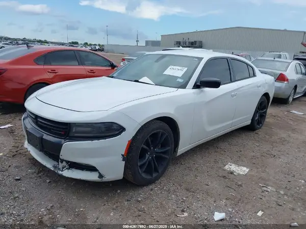 2C3CDXHGXGH143740 2016 DODGE CHARGER - Image 2