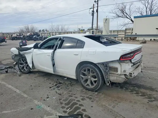 2C3CDXHGXGH227475 2016 DODGE CHARGER - Image 2