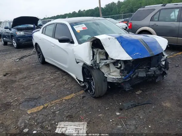 2C3CDXHGXGH240873 2016 DODGE CHARGER - Image 1