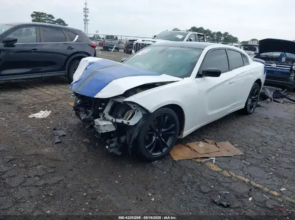 2C3CDXHGXGH240873 2016 DODGE CHARGER - Image 2
