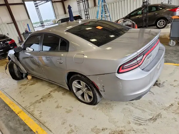 2C3CDXHGXGH323557 2016 DODGE CHARGER - Image 2