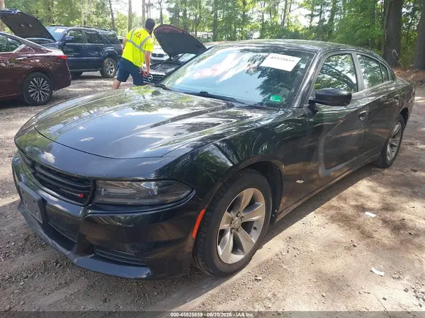 2C3CDXHGXGH339211 2016 DODGE CHARGER - Image 2