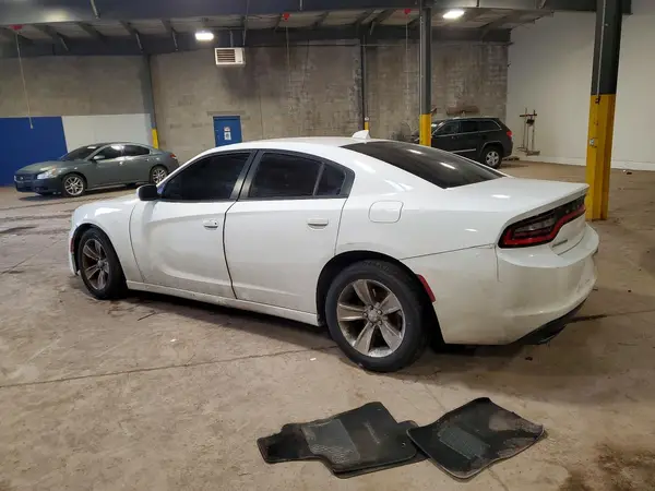 2C3CDXHGXHH504952 2017 DODGE CHARGER - Image 2