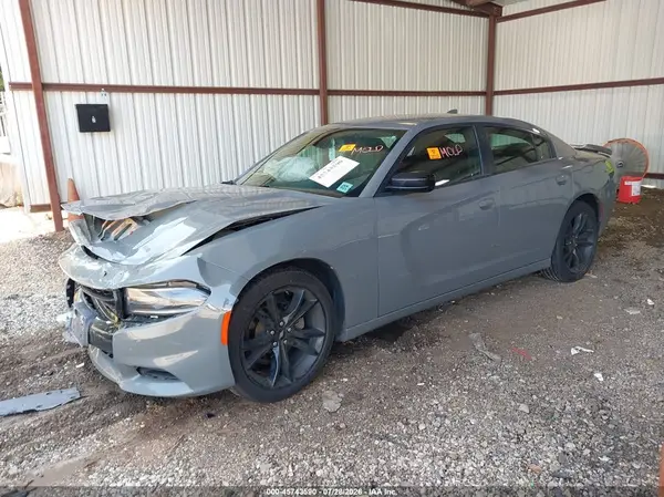2C3CDXHGXHH576332 2017 DODGE CHARGER - Image 2