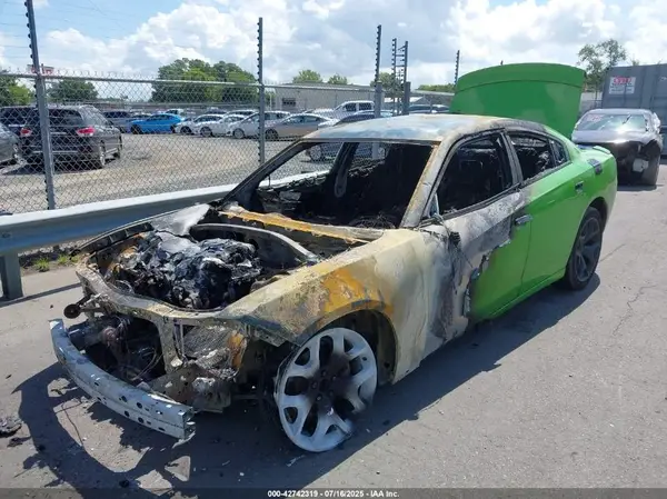 2C3CDXHGXHH628154 2017 DODGE CHARGER - Image 2