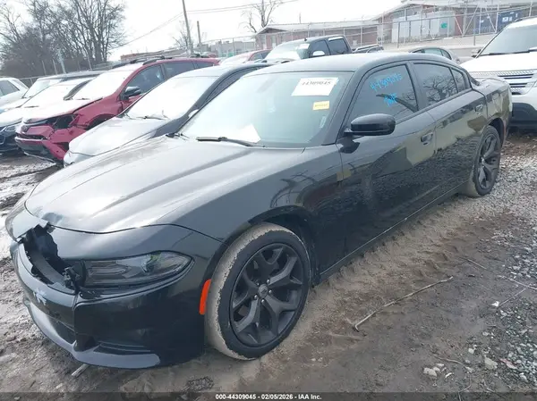 2C3CDXHGXHH638697 2017 DODGE CHARGER - Image 2