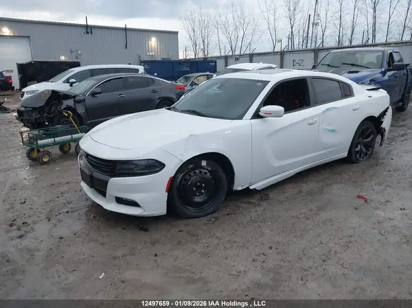 2C3CDXHGXHH641745 2017 DODGE CHARGER - Image 2