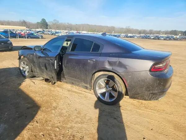 2C3CDXHGXJH128615 2018 DODGE CHARGER - Image 2