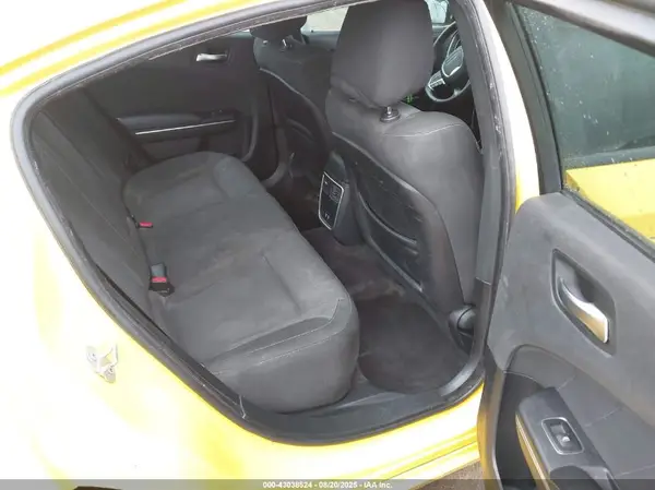 2C3CDXHGXJH156107 2018 DODGE CHARGER - Image 8