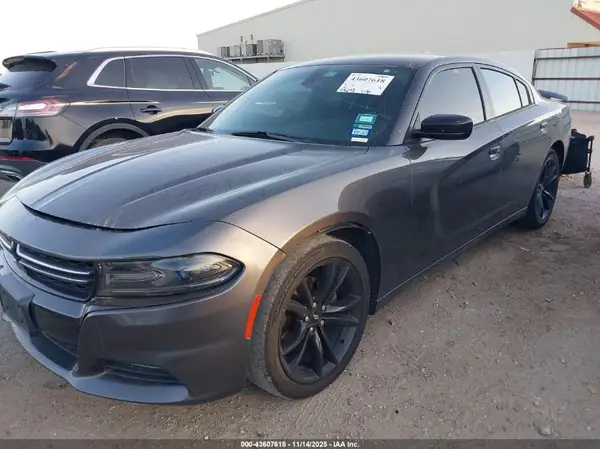 2C3CDXHGXJH179225 2018 DODGE CHARGER - Image 2