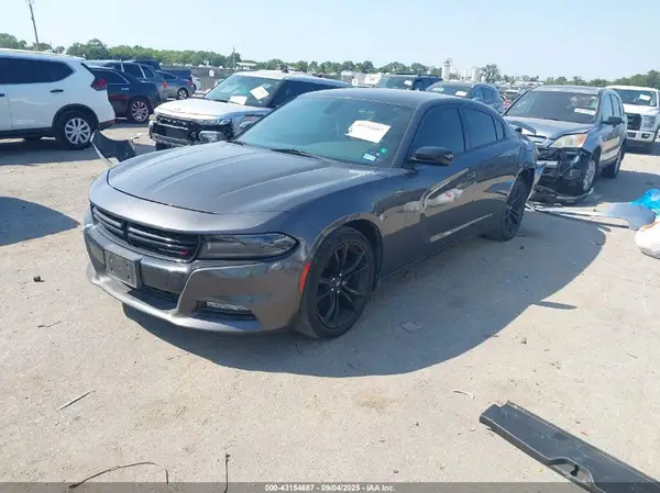 2C3CDXHGXJH186711 2018 DODGE CHARGER - Image 2