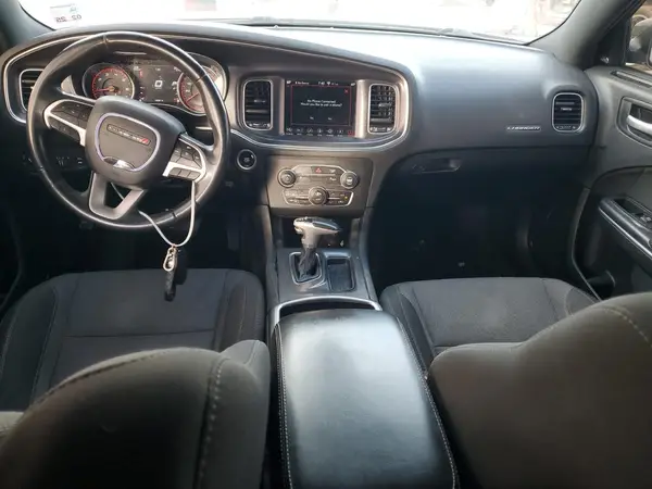 2C3CDXHGXJH220372 2018 DODGE CHARGER - Image 8