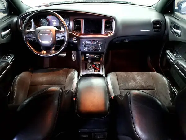 2C3CDXHGXJH220887 2018 DODGE CHARGER - Image 8