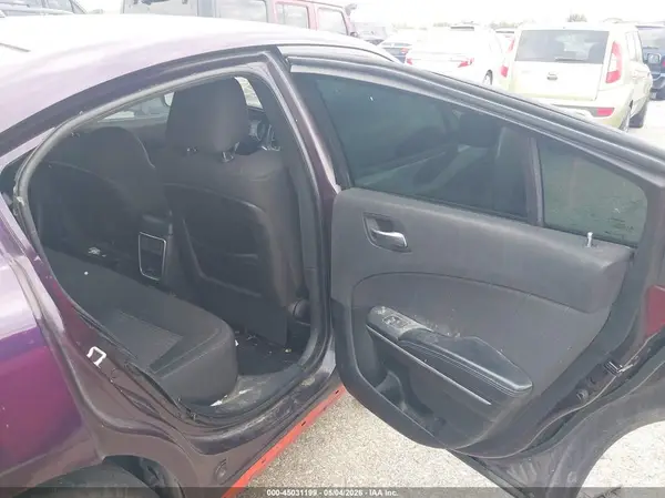 2C3CDXHGXKH608784 2019 DODGE CHARGER - Image 8