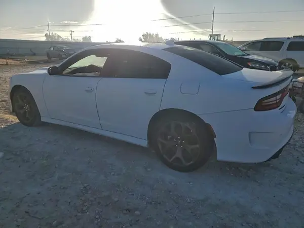 2C3CDXHGXKH736068 2019 DODGE CHARGER - Image 2