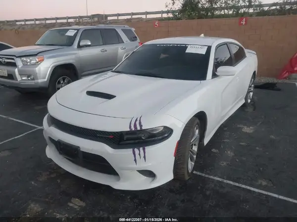 2C3CDXHGXMH605998 2021 DODGE CHARGER - Image 2