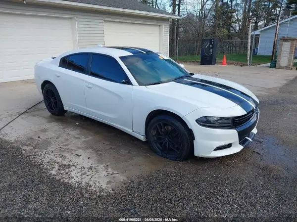 2C3CDXJG0GH175381 2016 DODGE CHARGER - Image 1
