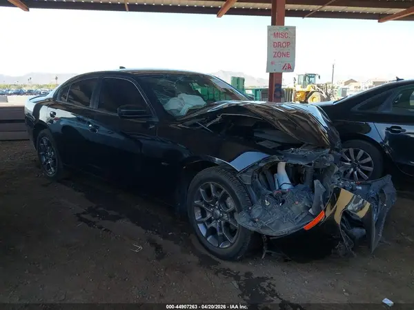 2C3CDXJG0JH201372 2018 DODGE CHARGER - Image 1
