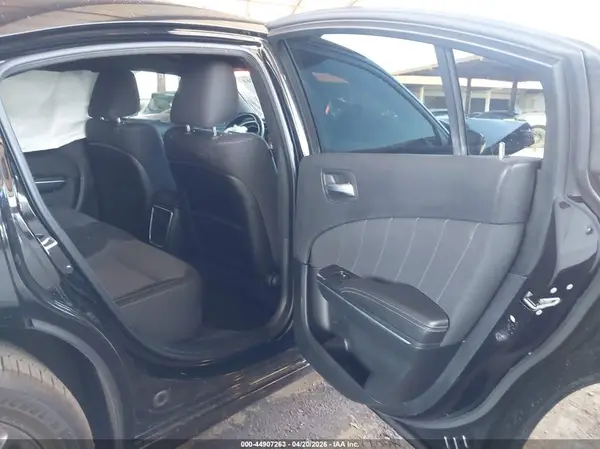 2C3CDXJG0JH201372 2018 DODGE CHARGER - Image 8