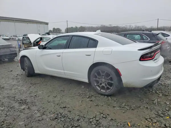 2C3CDXJG0JH213828 2018 DODGE CHARGER - Image 2