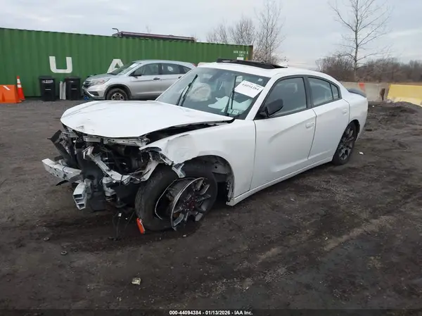2C3CDXJG0JH274242 2018 DODGE CHARGER - Image 2