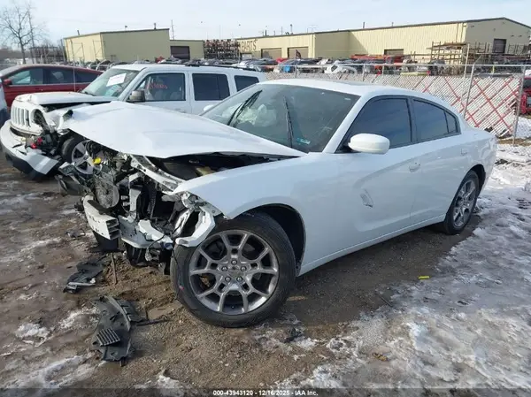 2C3CDXJG1GH252176 2016 DODGE CHARGER - Image 2