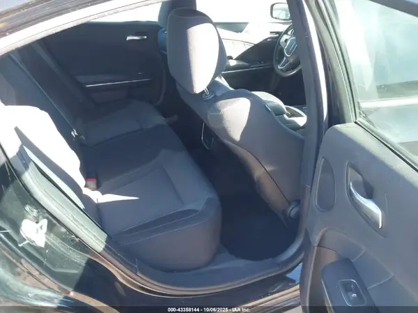 2C3CDXJG1JH115245 2018 DODGE CHARGER - Image 8