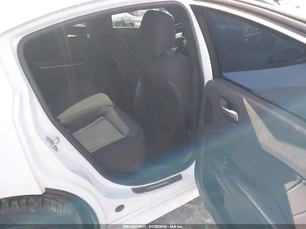2C3CDXJG1JH115634 2018 DODGE CHARGER - Image 8