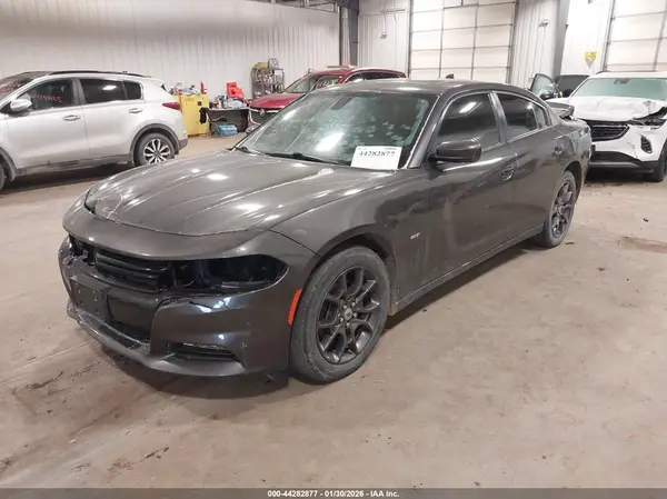 2C3CDXJG1JH120011 2018 DODGE CHARGER - Image 2