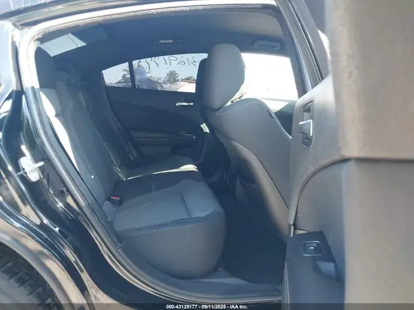 2C3CDXJG1JH235708 2018 DODGE CHARGER - Image 8