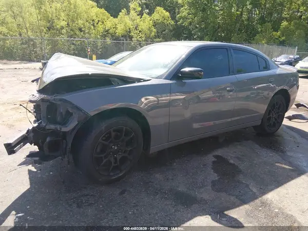 2C3CDXJG1JH274301 2018 DODGE CHARGER - Image 2